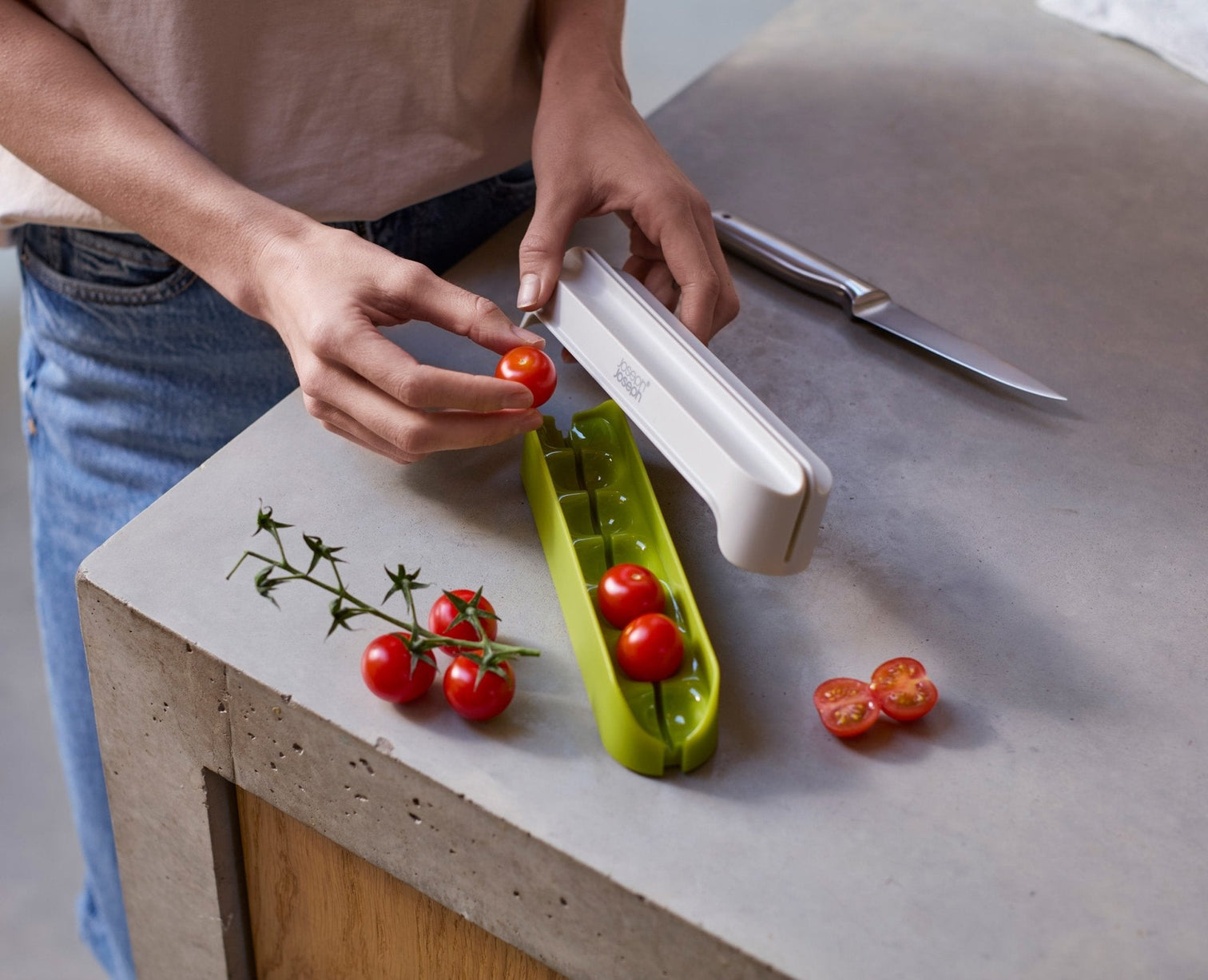 Joseph Joseph Halve It Food Slicing Tool Grape Cherry Tomato Cutter