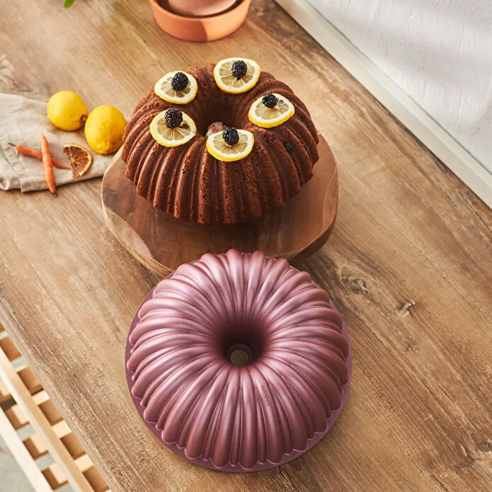 Karaca Cake Pro Sliced Cake Pan Pink 25.5 cm Cast Aluminum Non-Stick Mold New