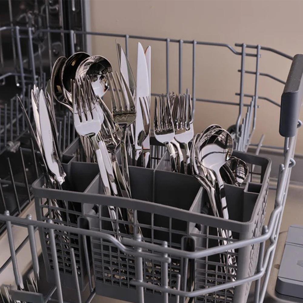 Karaca Look 84-Piece 12-Person Silver Cutlery Set detail