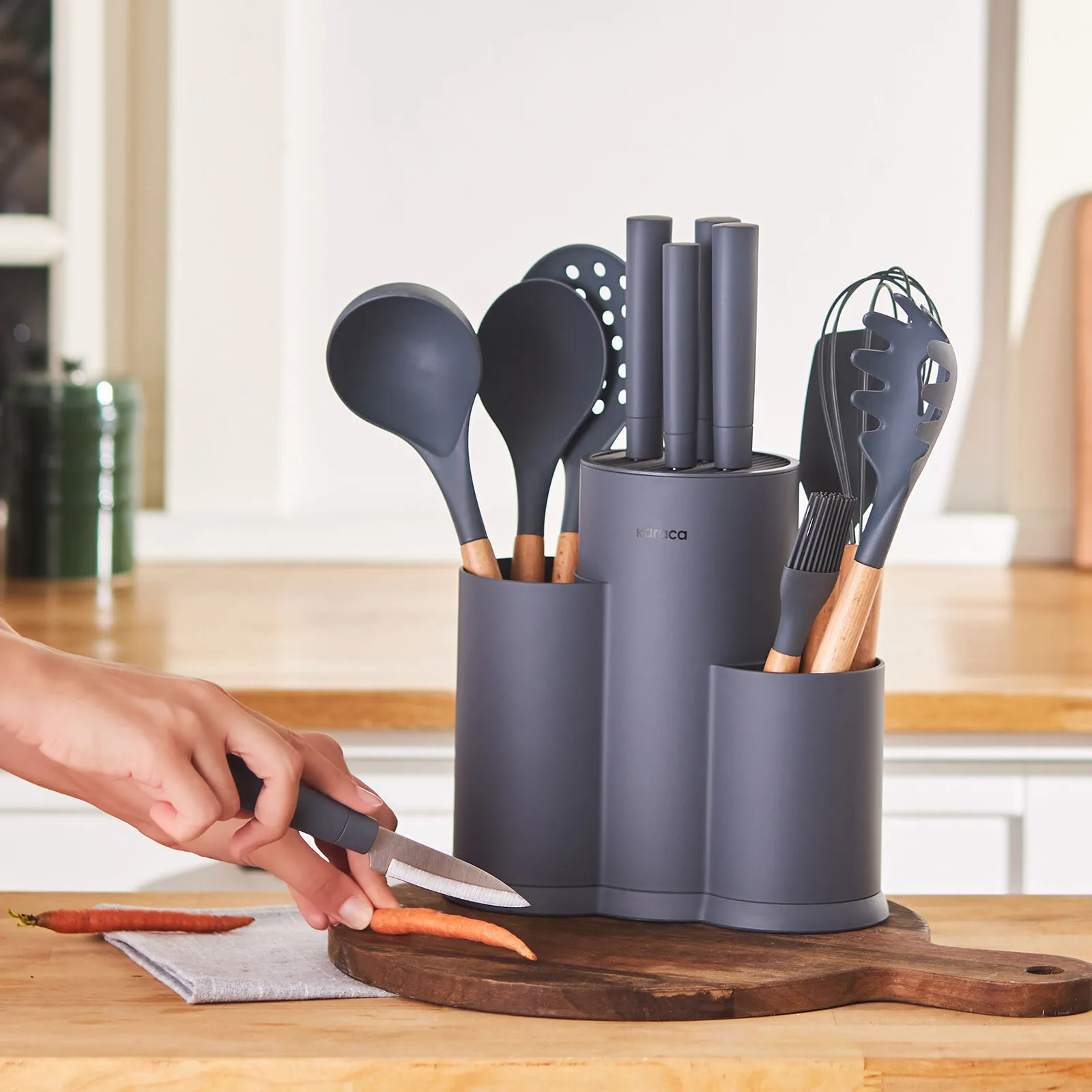 Karaca Burby 14-Piece Knife and Serving Set Grey Soft Touch Storage Block New