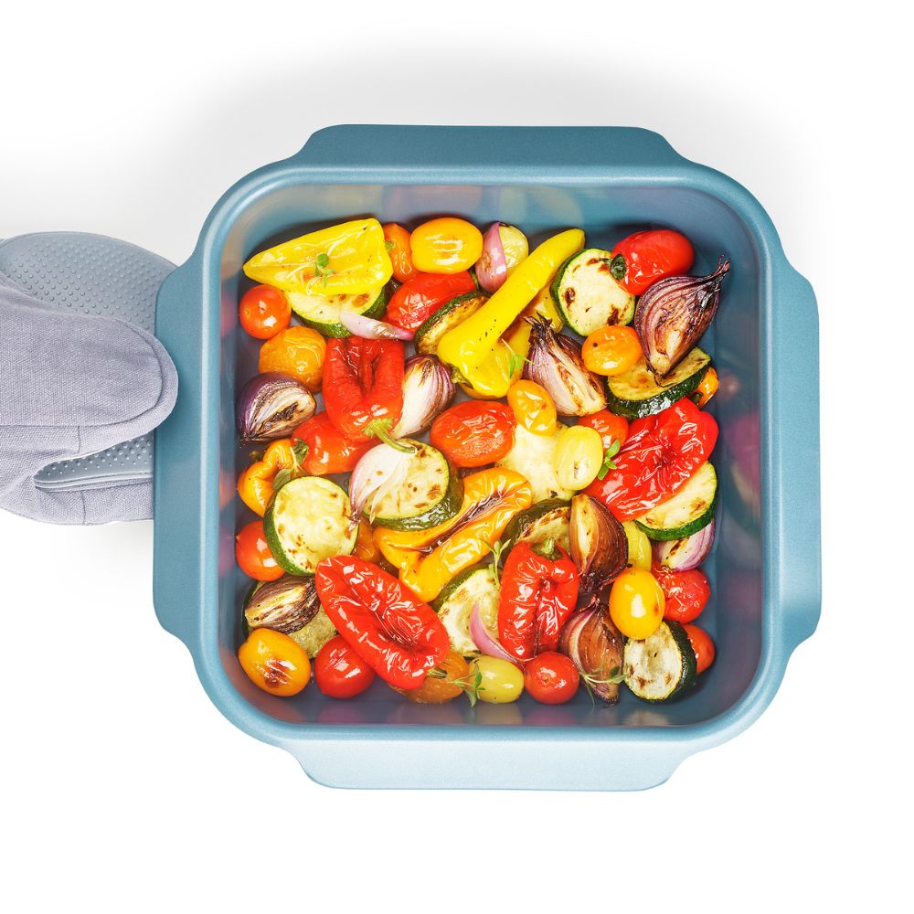 Joseph Joseph Nest Oven medium roasting tray blue – view 2