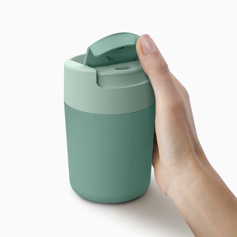 Joseph Joseph Sipp travel mug 340ml green – view 3
