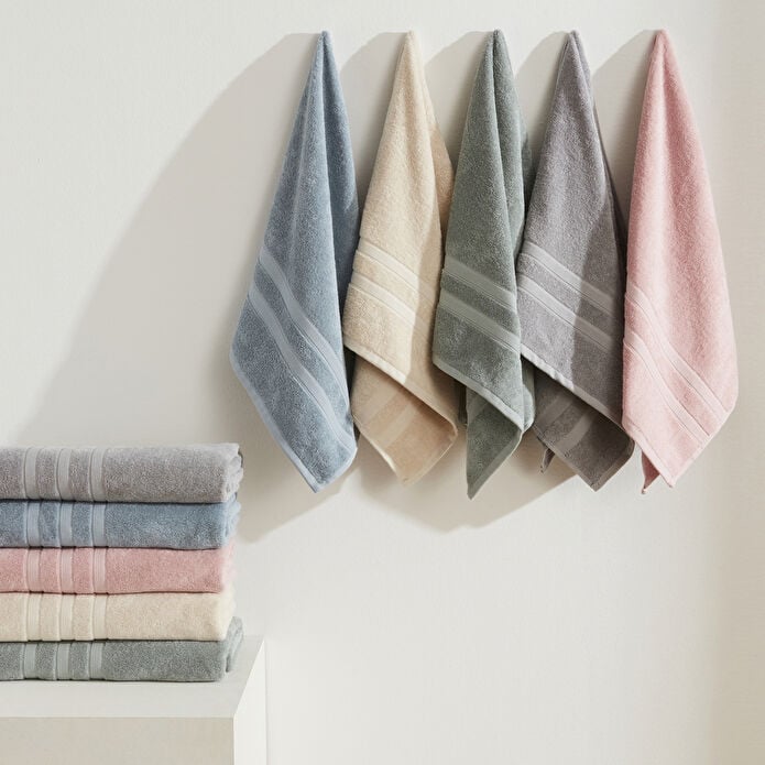 Karaca Home Comfort Touch Plain 100% Cotton Towel 30x50 cm - Mint, 200.22.11.0093