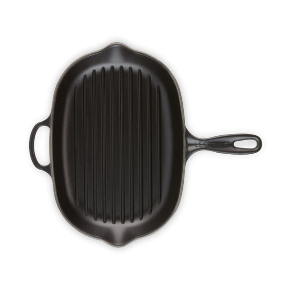 Le Creuset Oval Skillet Grill 32cm – Satin Black Cast Iron