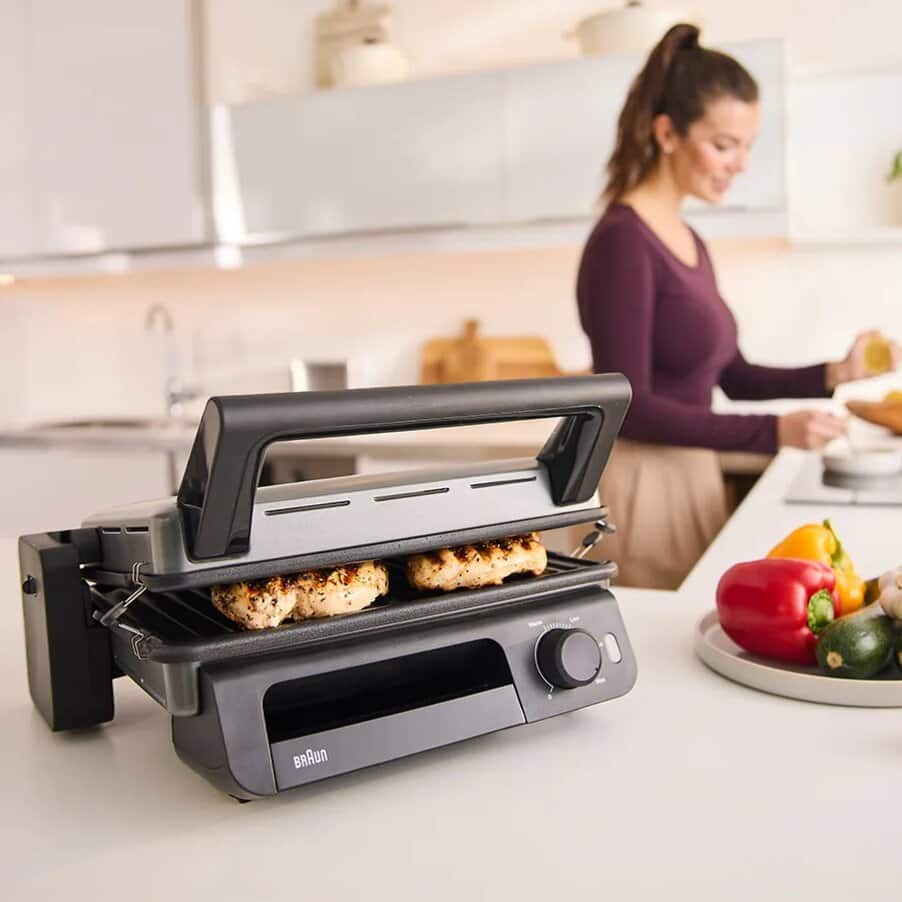Braun MultiGrill 5 CG5010 open BBQ position