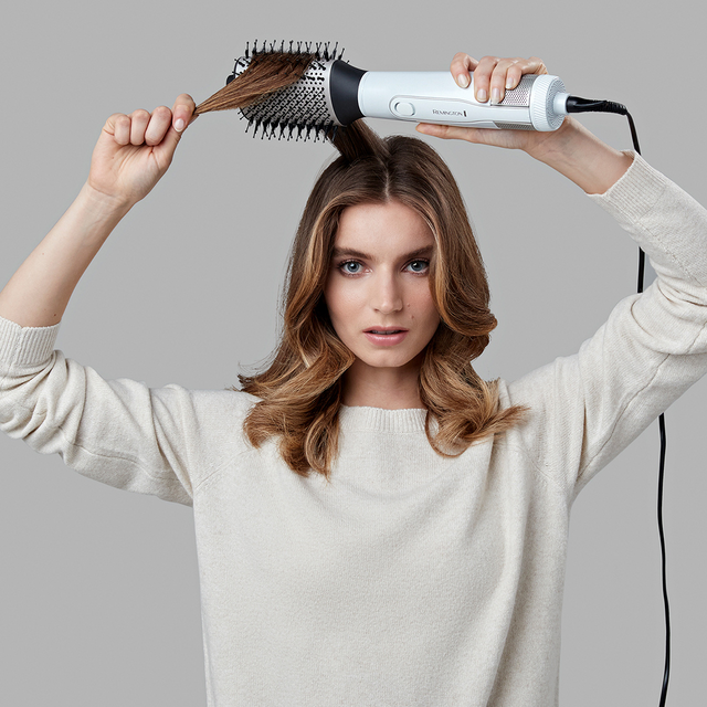 Remington Hydraluxe Volumising Hot Air Styler Hydracare Technolog
