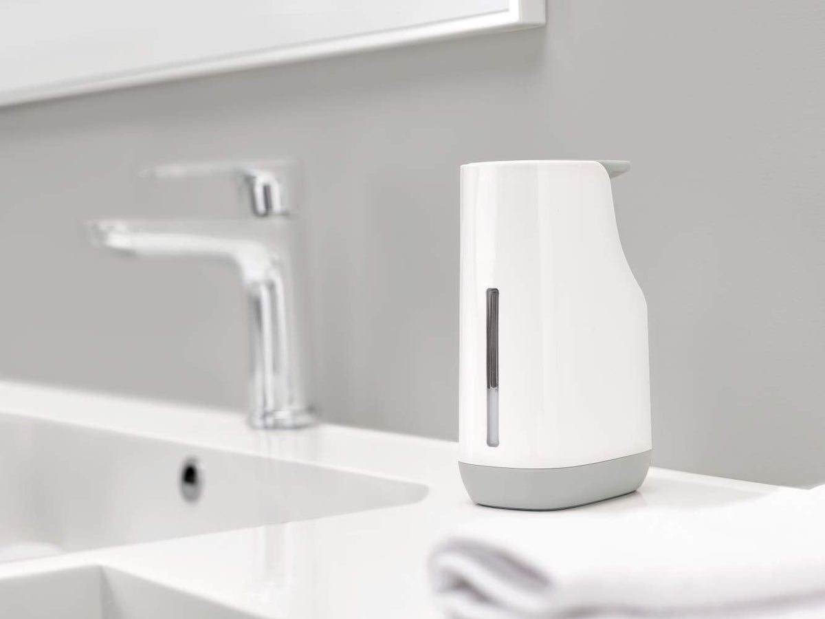 Joseph Joseph Slim compact soap dispenser – view 3
