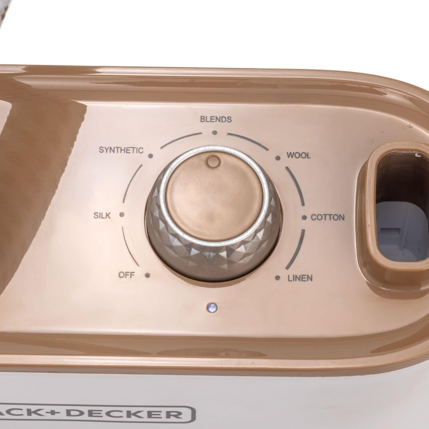 Black & Decker 2400W 1.5L Upright Garment Steamer 35Gm/Min