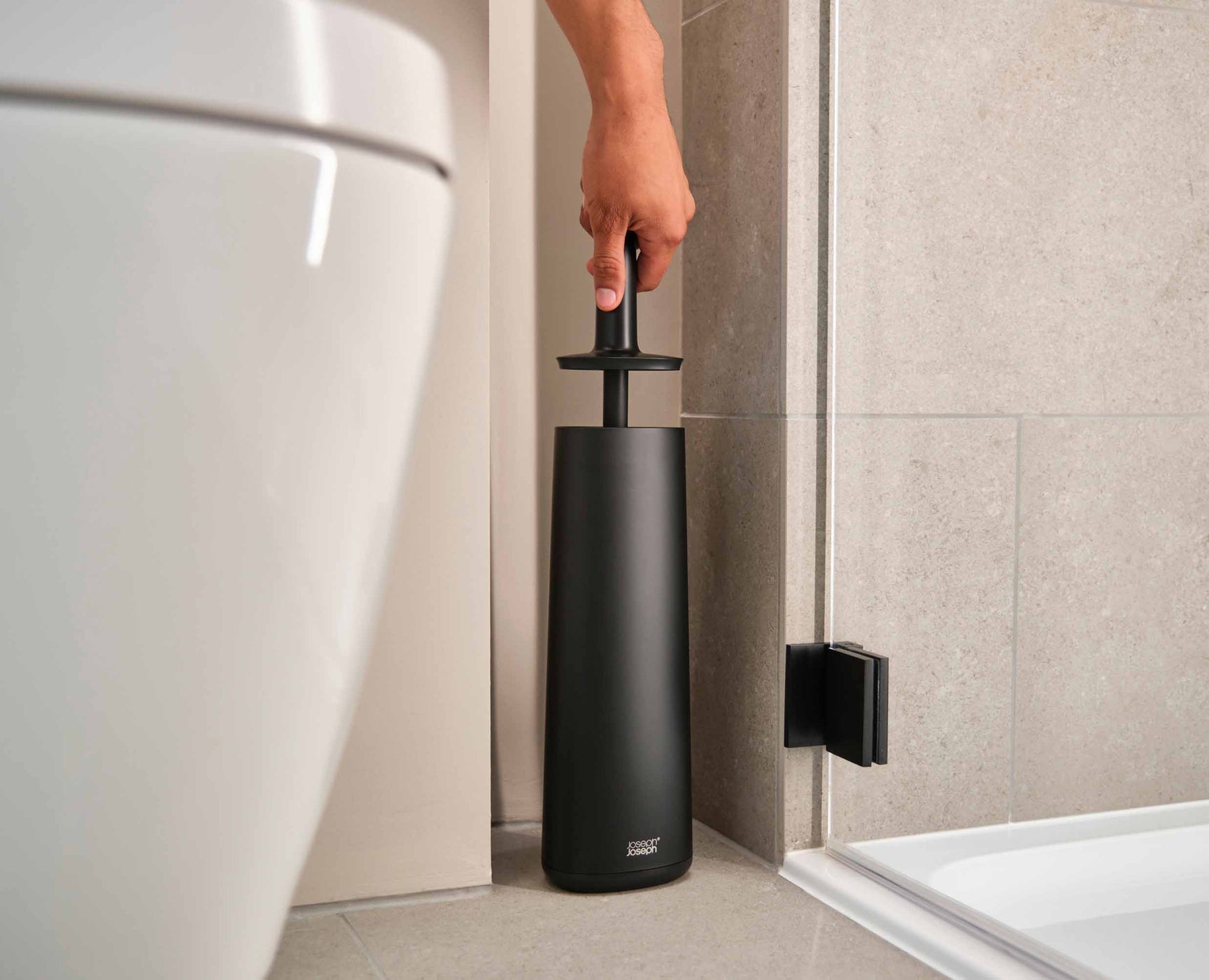 Joseph Joseph Flex 360 Matt Black Toilet Brush