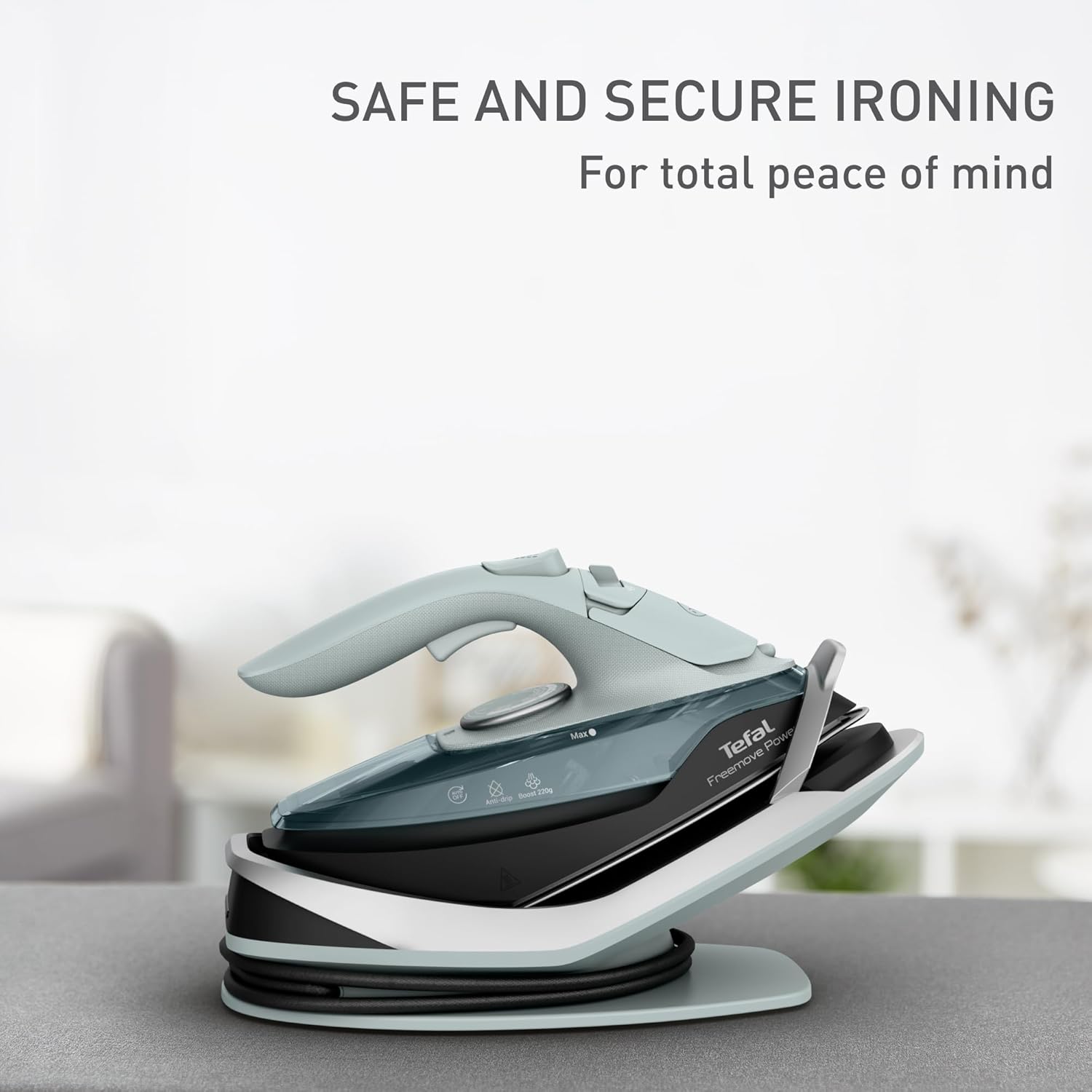 Tefal Freemove Power FV6672G0 Cordless Steam Iron 2600W