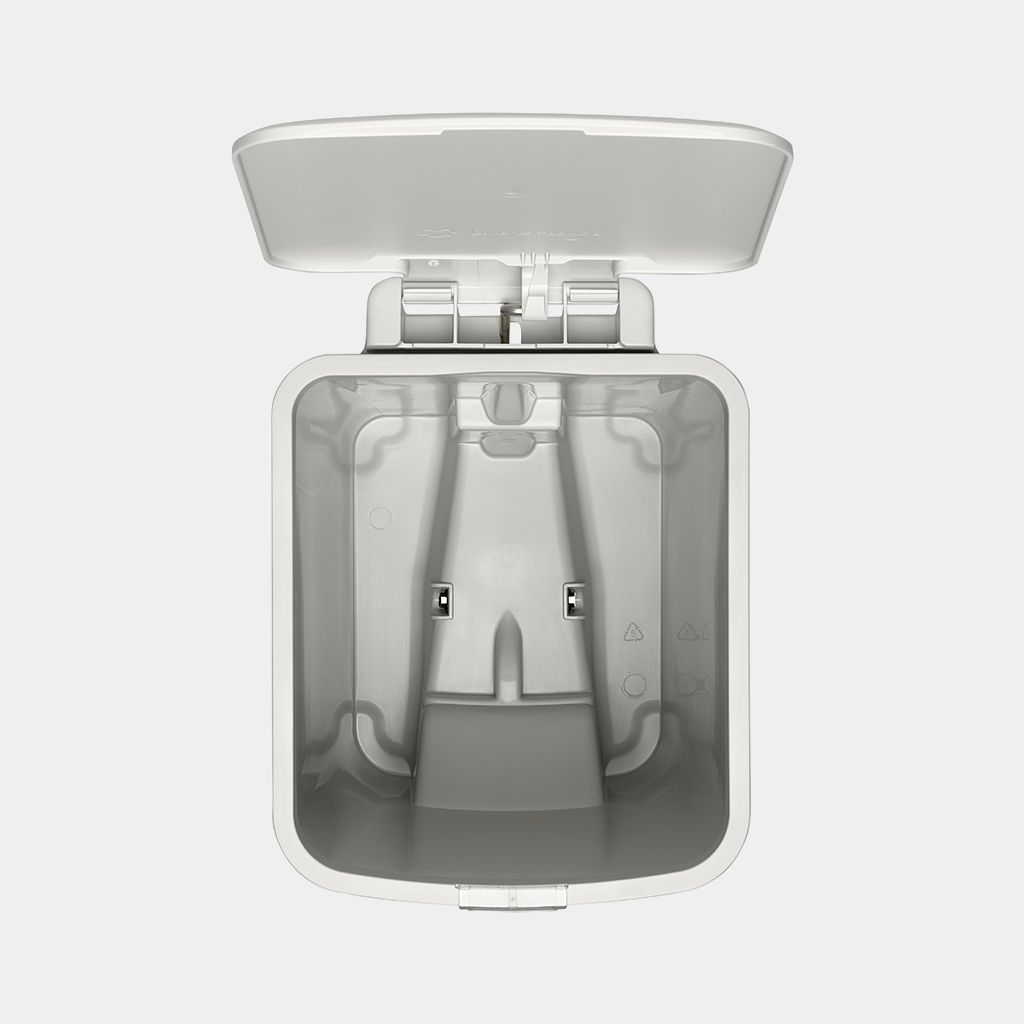 Brabantia StepUp Pedal Bin 16L Recycled Plastic – Light Grey