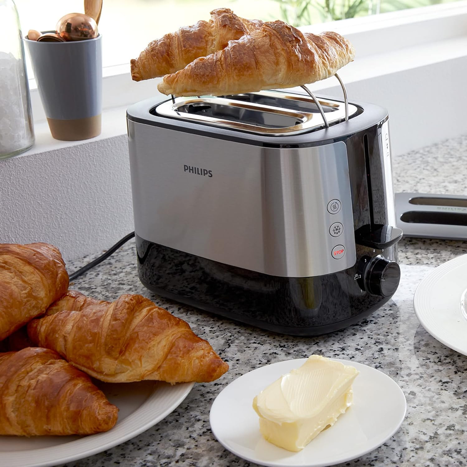 Philips HD2637/91 Viva Collection Toaster – 2 Slots, 7 Levels, Bun Warmer