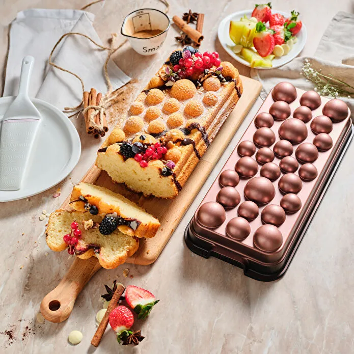 Karaca Aster Gradient Cast Iron Cake Pan Rose Gold Non-Stick 33cm Rectangular