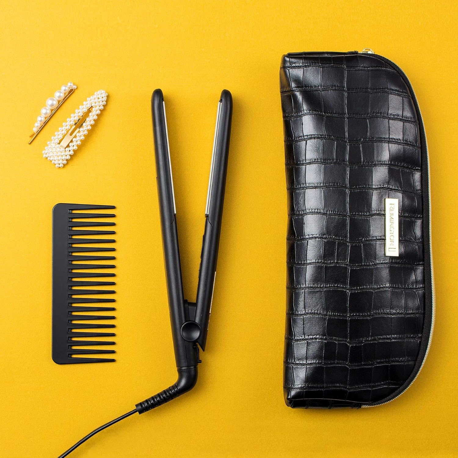 Remington Ceramic Style Edition Hair Straightener Gift Set S3505GP