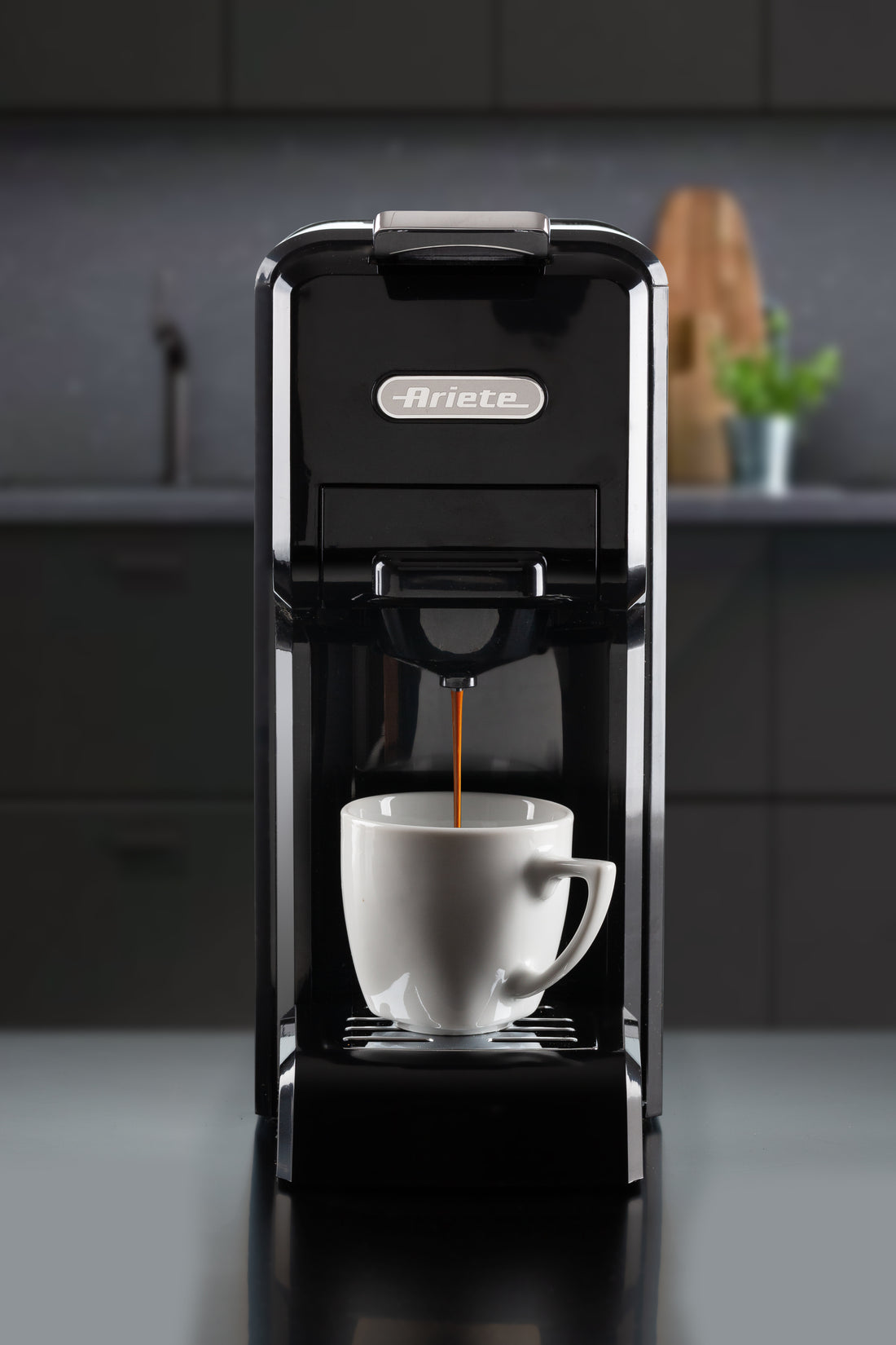 Coffee Machine 19 Bar 1350W – Capsules, Pods & Powder Compatible