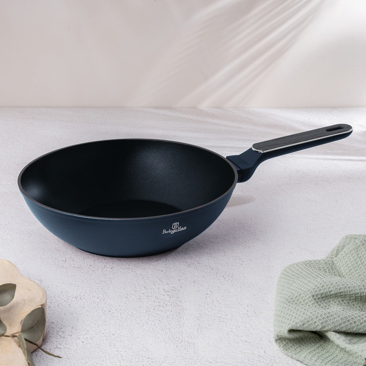 Berlinger Haus Deep Sea Collection Wok 28cm 3.5L – view 6