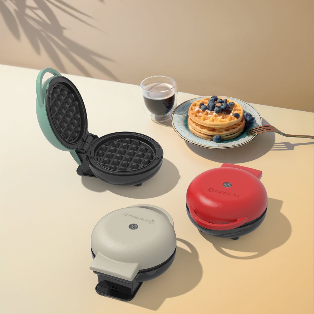 Nutricook mini waffle maker aqua marine – view 3