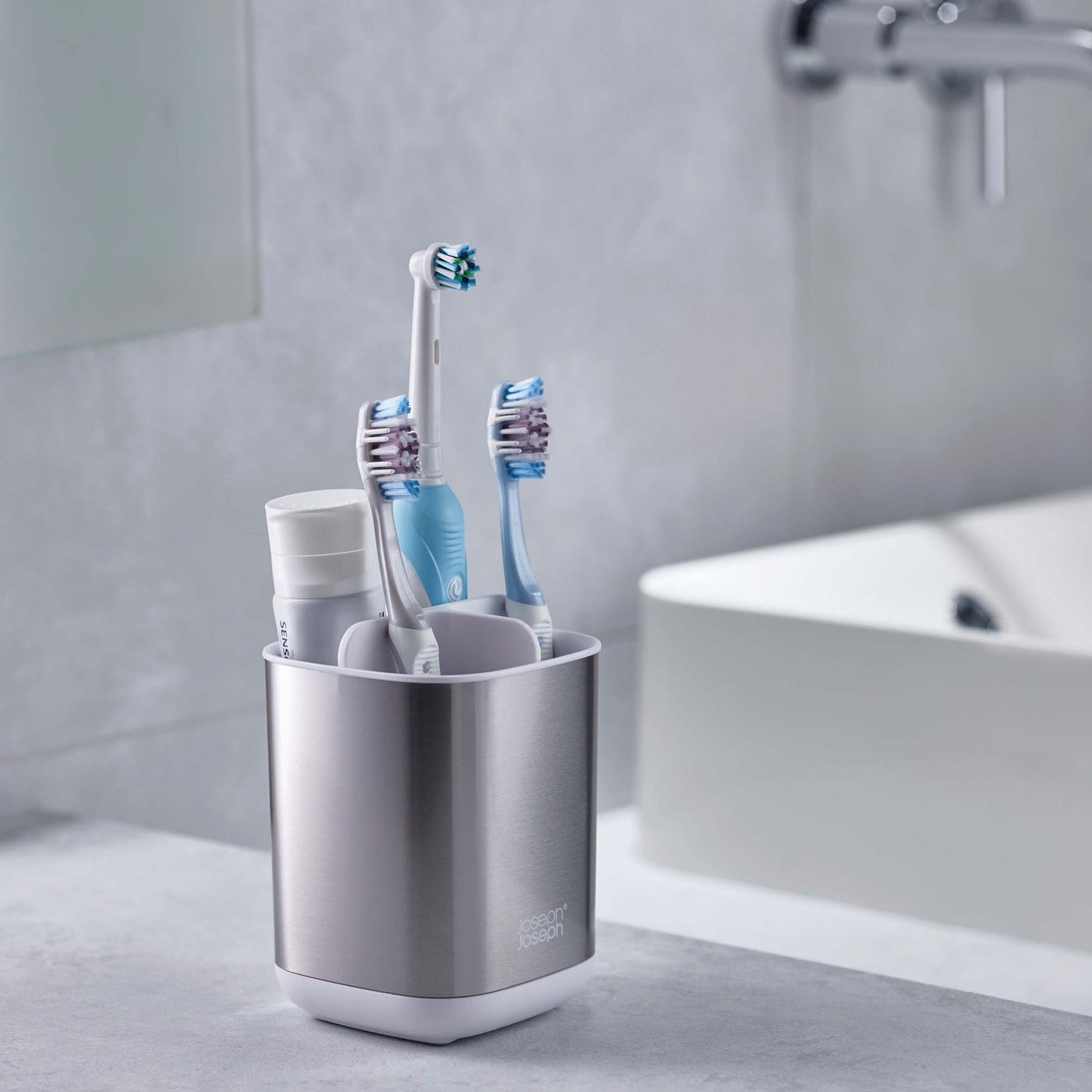 Joseph Joseph Easystore Luxe Stainless-Steel Toothbrush Caddy