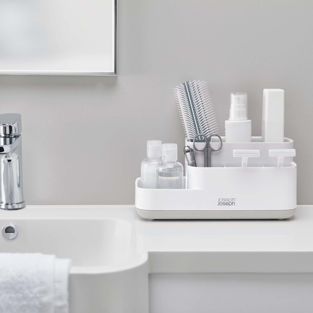 Joseph Joseph Easystore Light Grey Bathroom Storage Caddy