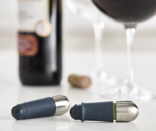 Joseph Joseph BarWise 20110 Twist-Lock Wine Stoppers Leak-Proof Set of 2 Blue