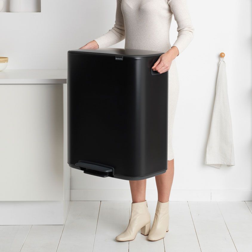 Brabantia Bo Pedal Bin 60L – Matt Black