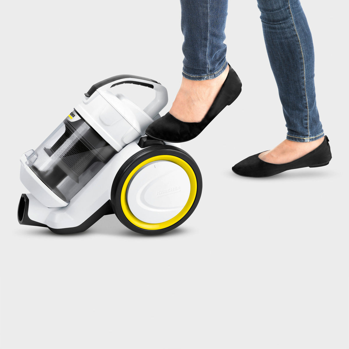 Kärcher VC 3 Plus Bagless Vacuum Cleaner – 1100W