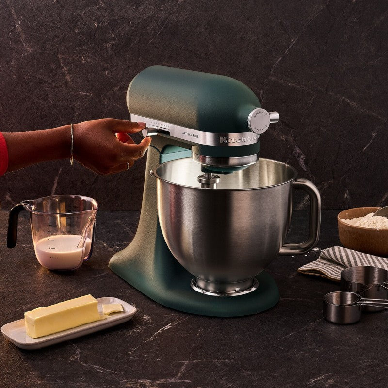 KitchenAid Artisan Plus 4.7L Tilt-Head Stand Mixer Pebbled Palm