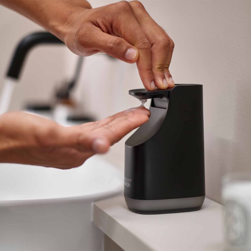 Joseph Joseph Slim Compact Soap Pump – Matt Black
