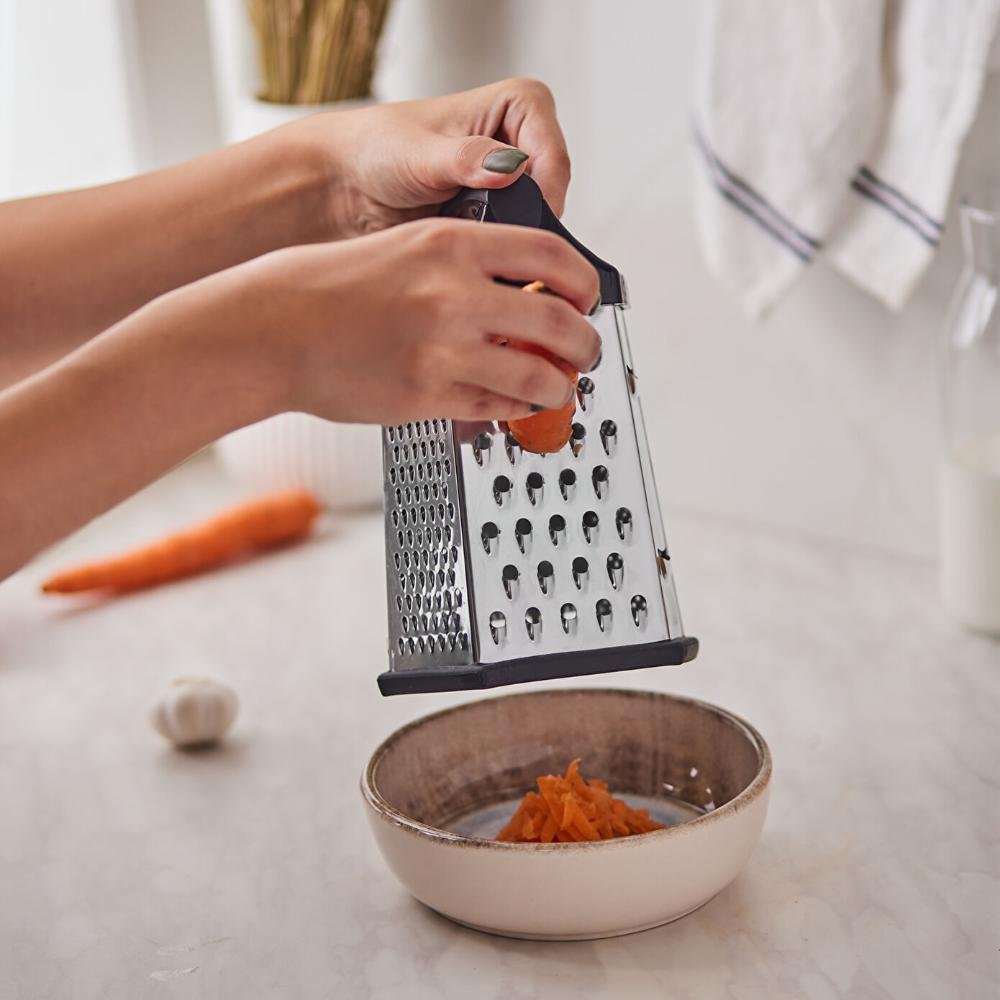 Karaca Hexagon Steel Grater close-up