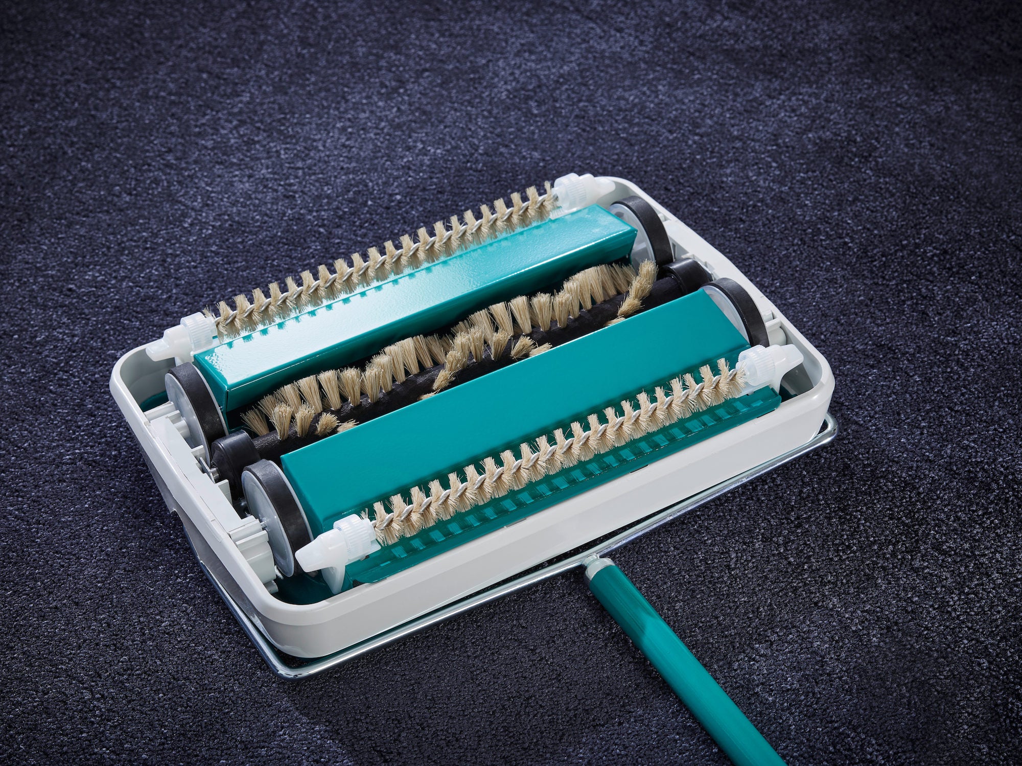 Leifheit Regulus Sweeper 3 Brushes For Carpet And Floor