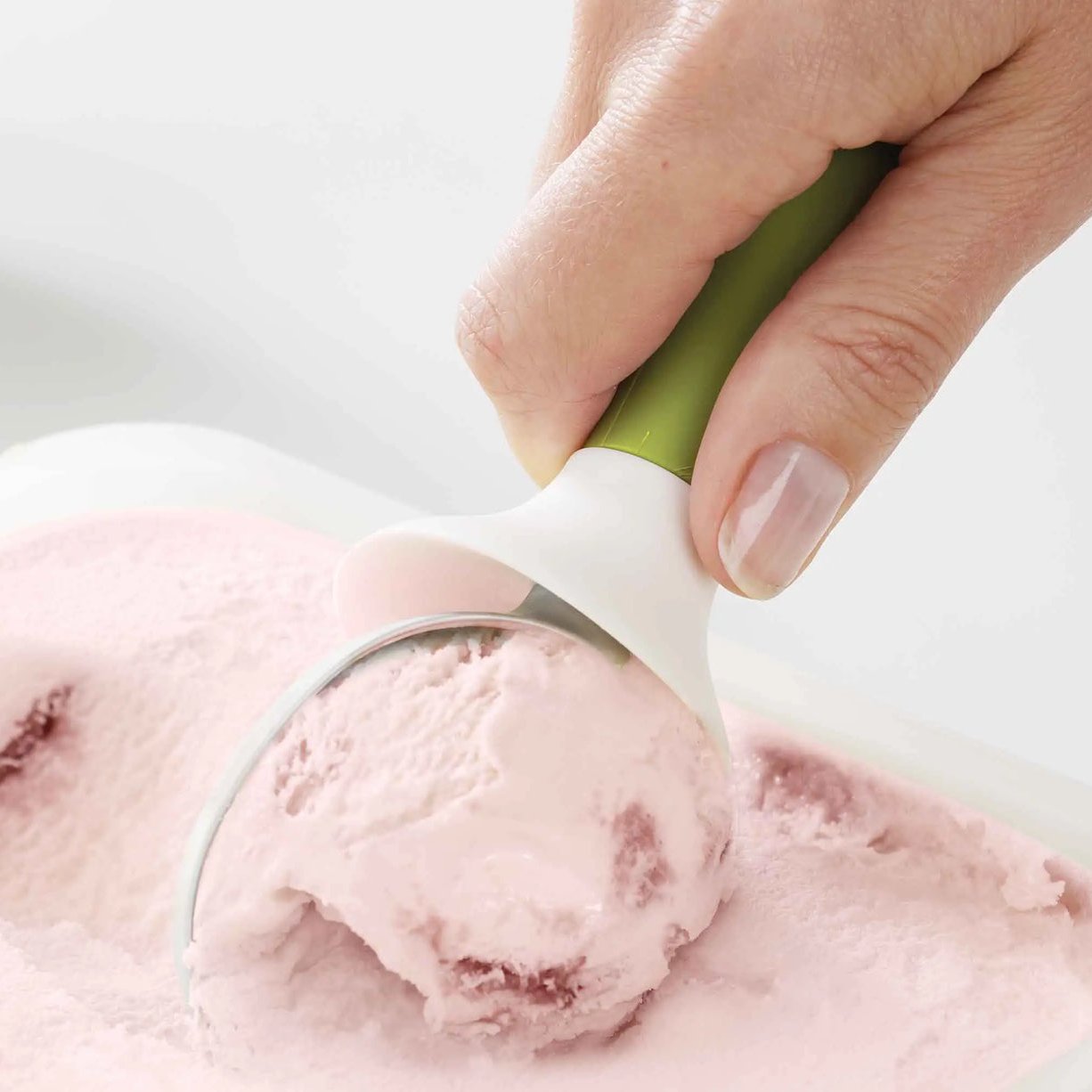 Joseph Joseph Dimple™ Green Ice-Cream Scoop