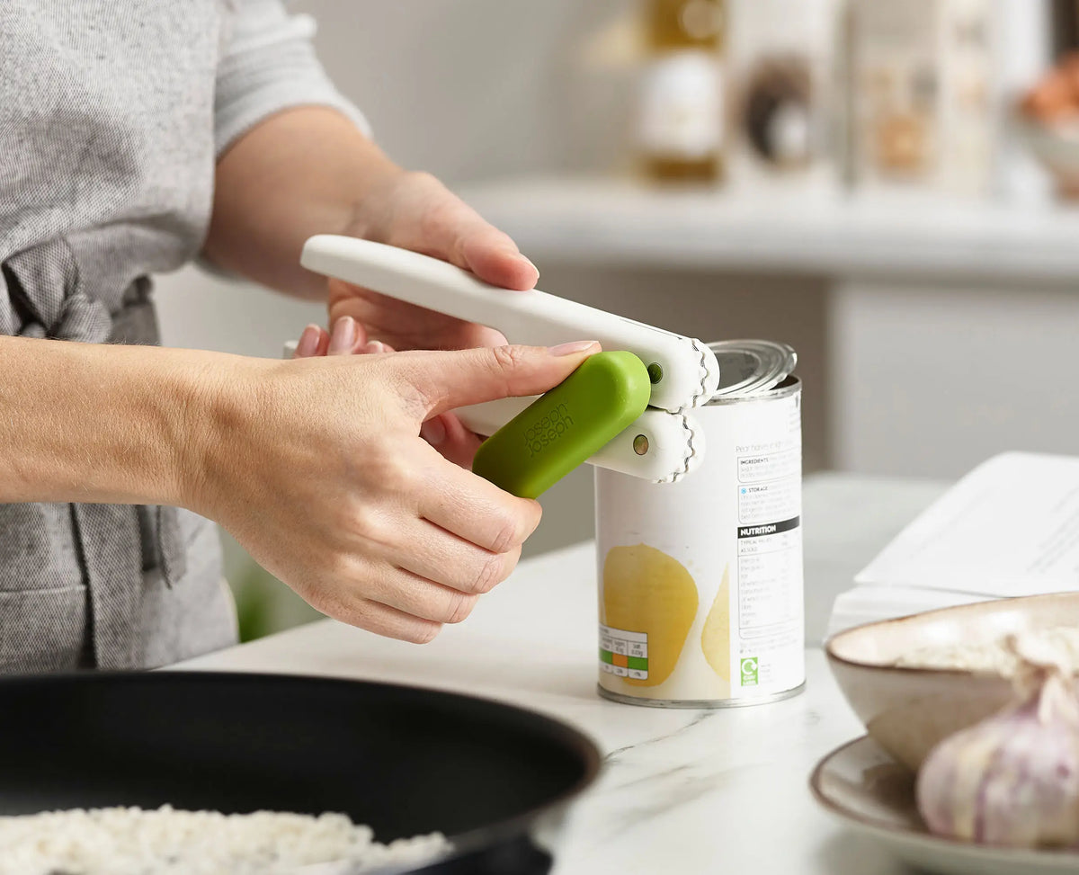 Joseph Joseph Pivot 3-in-1 can opener white – view 3
