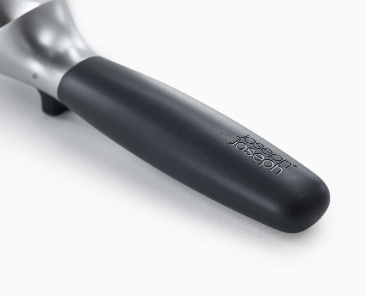 Joseph Joseph Elevate Grey Ice Cream Scoop Trigger Release Zinc Alloy