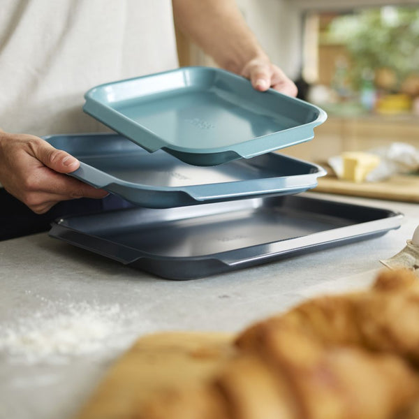 Joseph Joseph Nest Bake 3-Piece Non-Stick Nesting Baking Tray Set