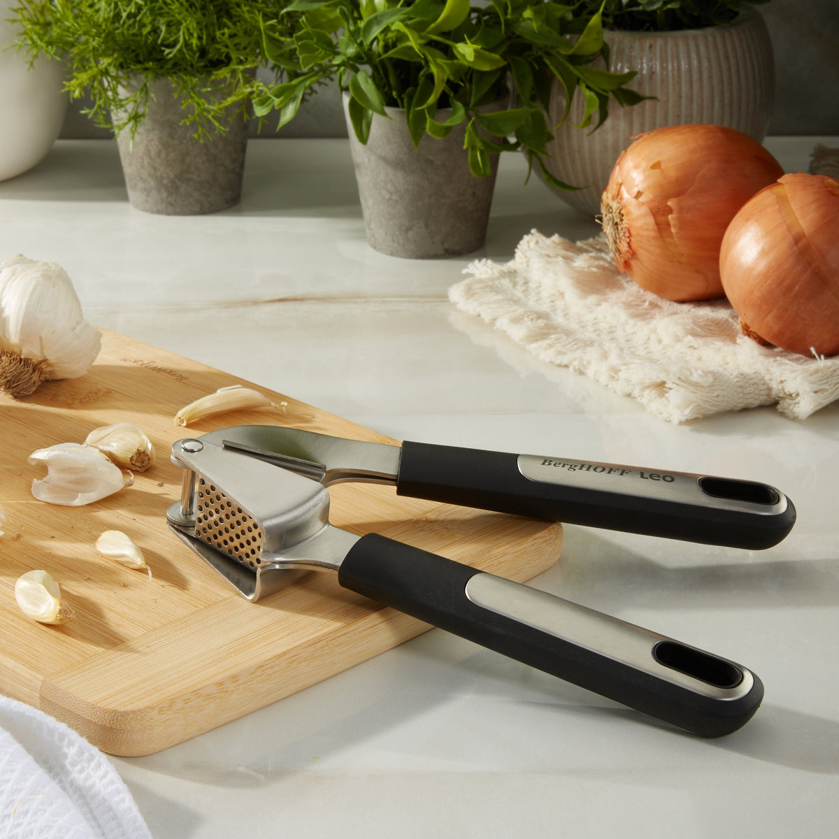 BergHOFF Leo Graphite garlic press – view 2
