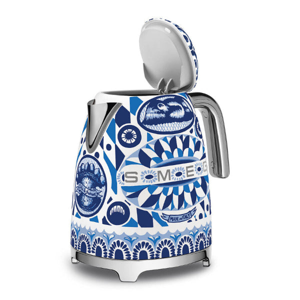 Smeg Dolce & Gabbana Kettle Blu Mediterraneo 1.7L Retro 2400W KLF03DGBEU New