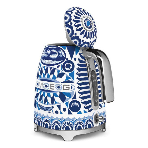 Smeg Dolce & Gabbana Kettle Blu Mediterraneo 1.7L Retro 2400W KLF03DGBEU New