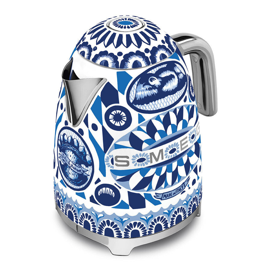 Smeg Dolce & Gabbana Kettle Blu Mediterraneo 1.7L Retro 2400W KLF03DGBEU New
