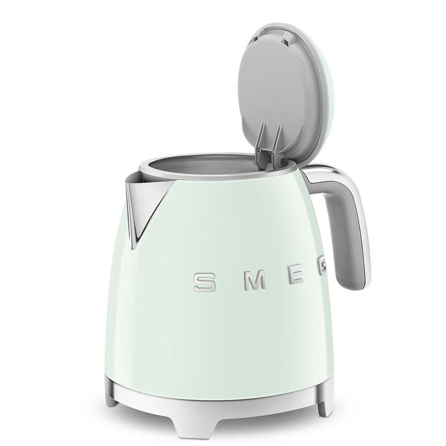 Smeg Mini Kettle Pastel Green 0.8L 1400W Compact 50s Retro Design KLF05PGEU