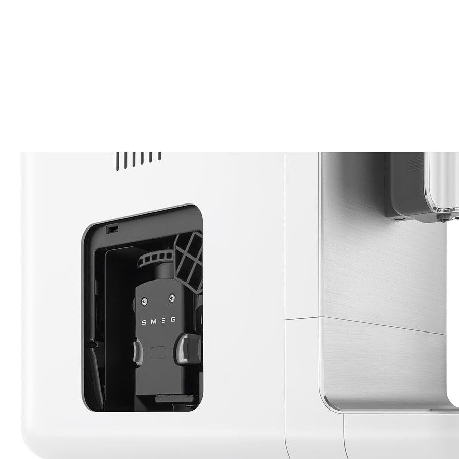 Smeg BCC12 Automatic Espresso Coffee Machine 19 Bar Steam Wand Matte White