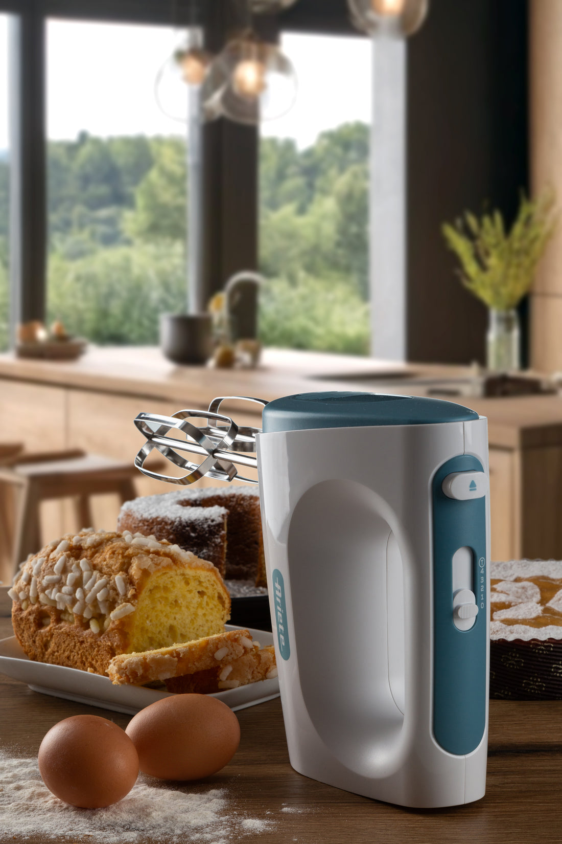 Ariete Hand Mixer – 450W, Stainless Steel Attachments