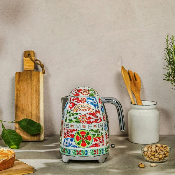 Smeg Dolce & Gabbana Kettle Sicily Is My Love 1.7L Retro 2400W KLF03DGEU