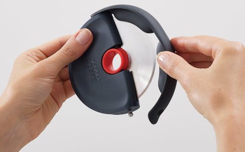 Joseph Joseph Disc Pizza Wheel