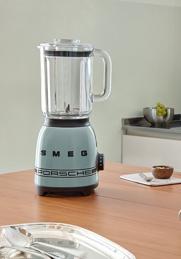 Smeg Porsche Blender Shade Green 800W 4 Speed 1.5L Tritan Renew