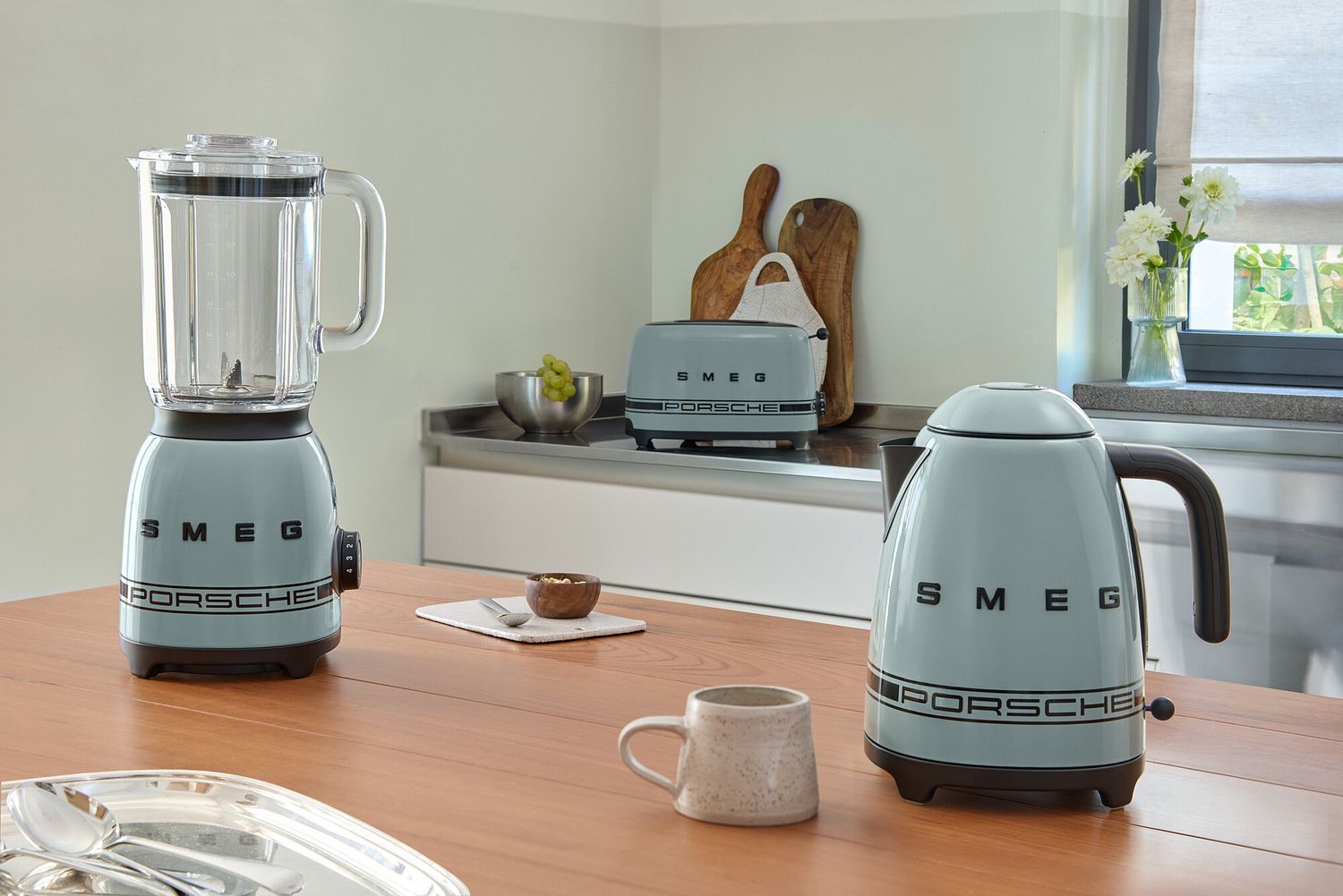 Smeg Porsche Kettle 1.7L Shade Green 2400W Fast Boil Retro Style KLF03PSGEU