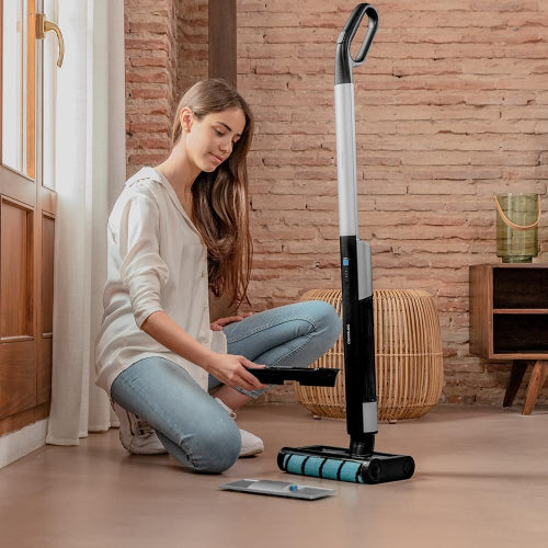 Cecotec FreeGo Wash Cordless Electric Mop Self-Cleaning Wet Jalisco Roller