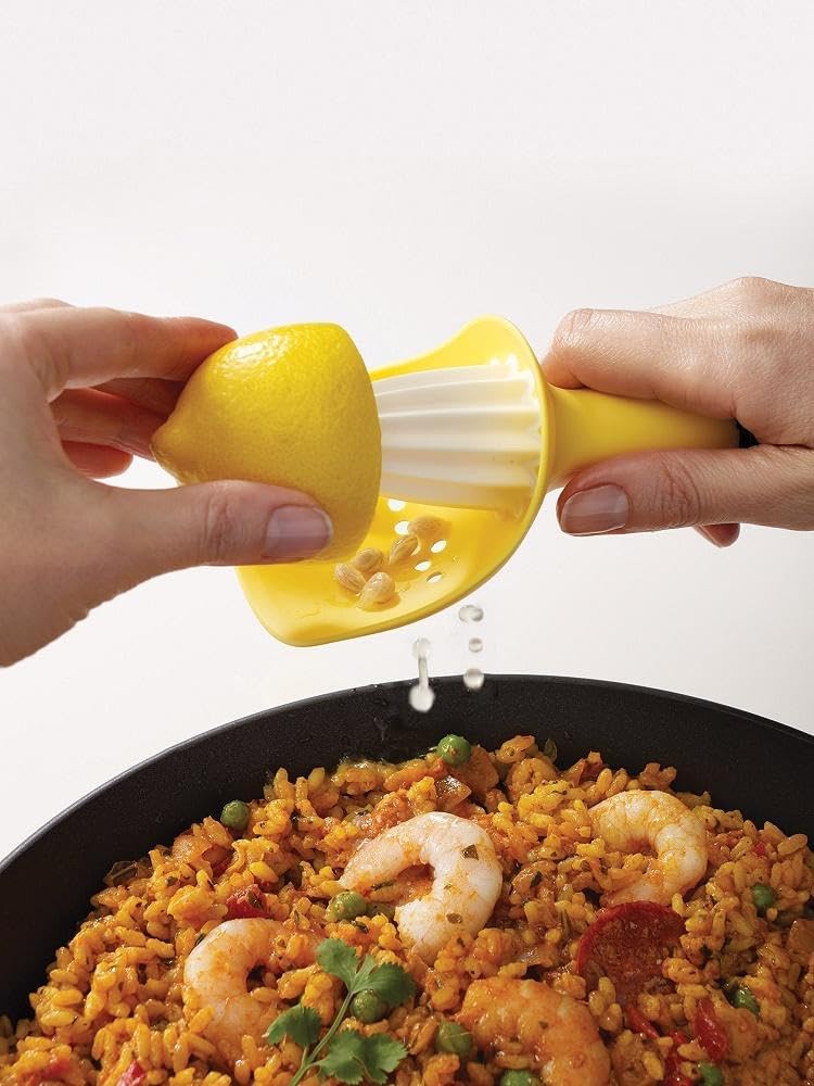 Joseph Joseph Catcher Citrus Reamer with Seed Catcher Yellow