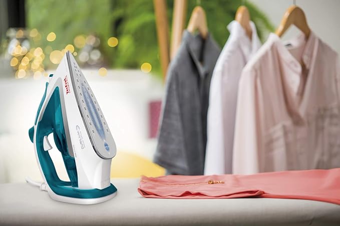 Tefal EasyGliss Plus Iron 2400W