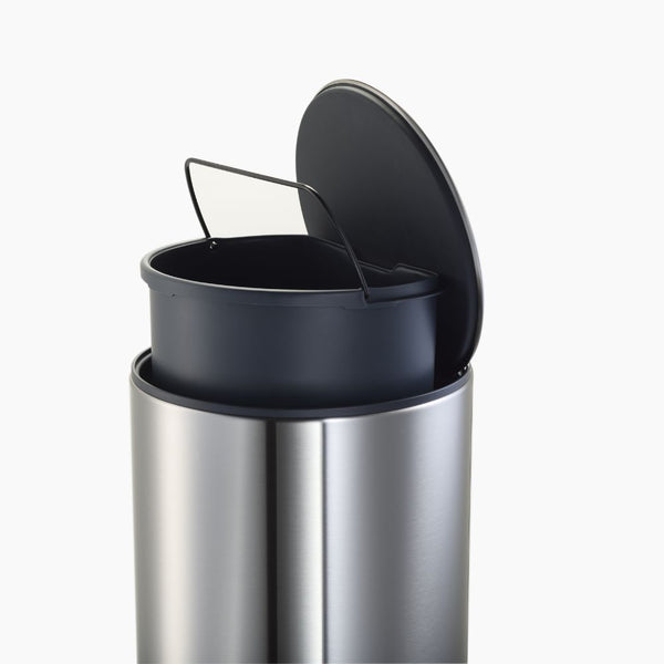 Joseph Joseph Arc 10L Stainless Steel Pedal Bin Soft-Close