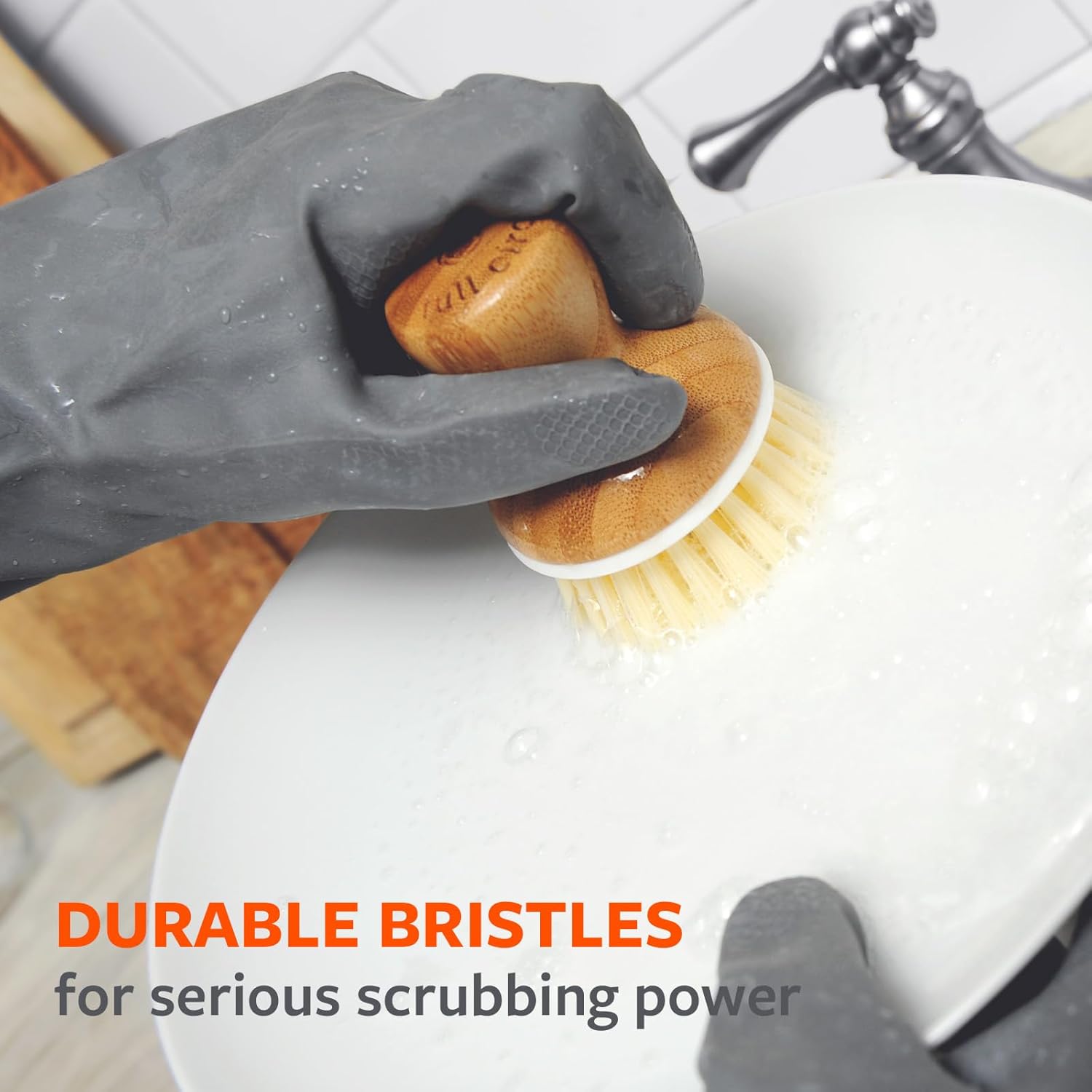 Full Circle Soap Holder with Dish Brush – Beige Eco Kitchen Tool